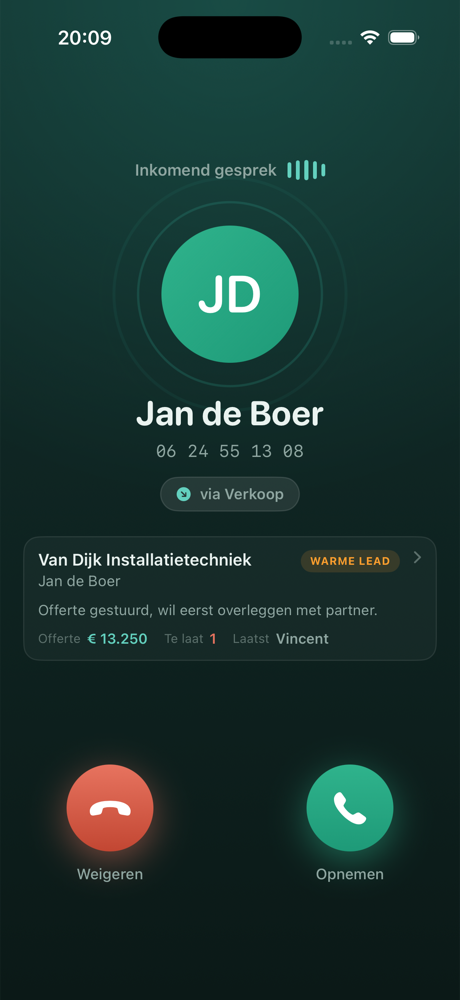 Inkomend gesprek in de KobiVoice-app met de klantgegevens uit Teamleader eronder